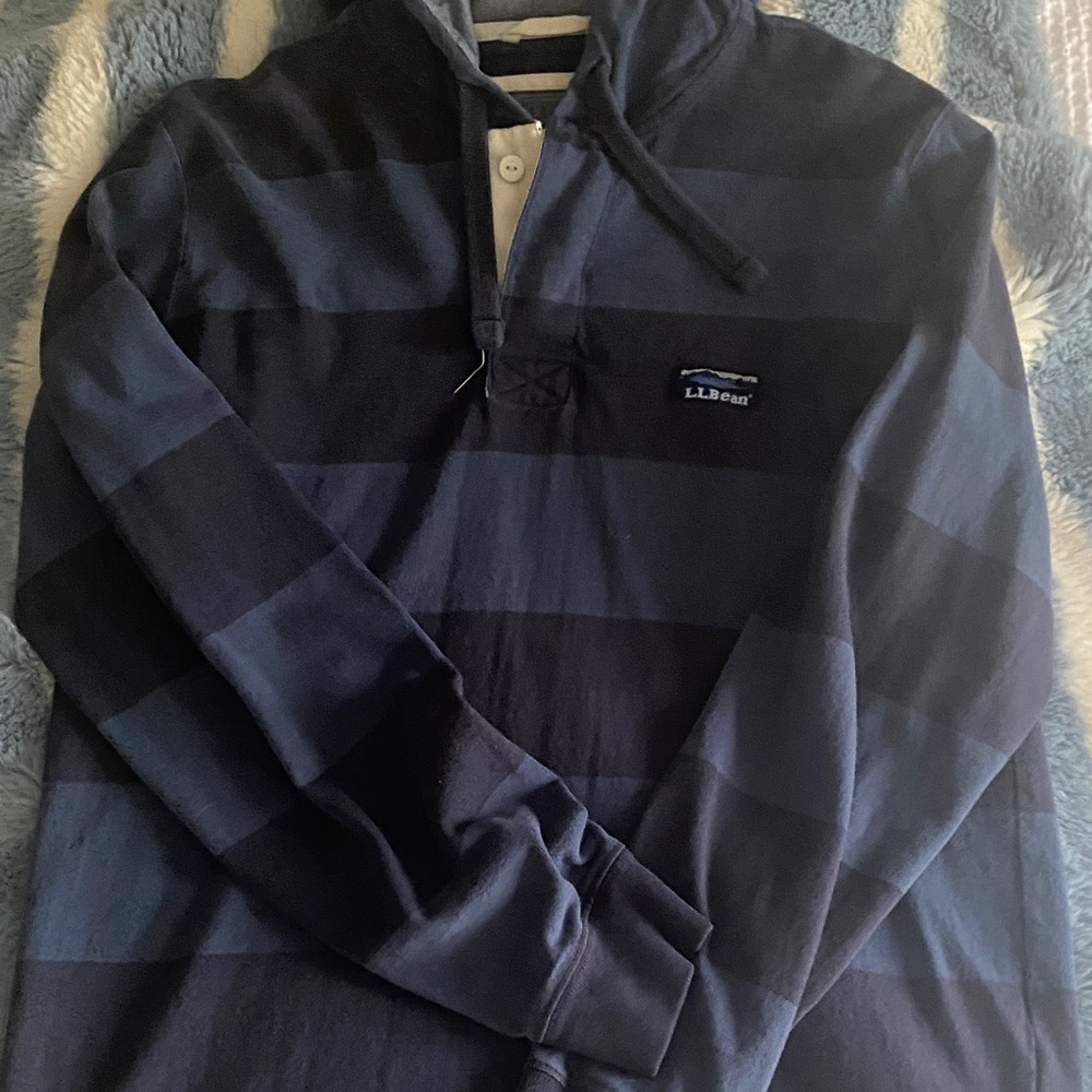 L.L. Bean Men's Dark Blue Striped hooded rugby  Shirt